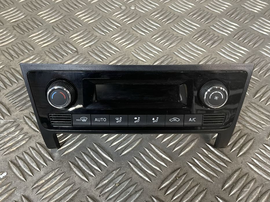 Panel nawiewu klimatyzacji skoda rapid lll lift 17>