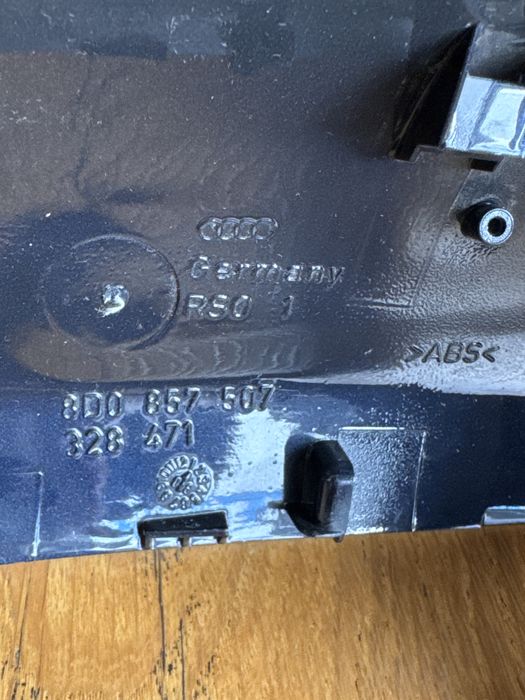 Audi A6 c5 nowe lustro + obudowa