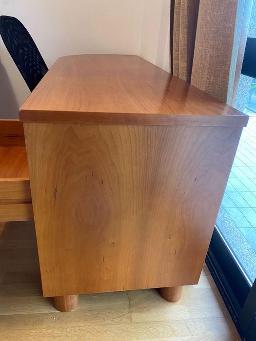 Conjunto Secretária de Madeira Maciça Nobre e Cadeira Moderna