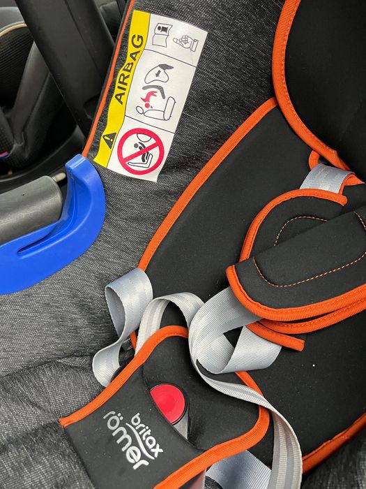 Fotelik z baza isofix