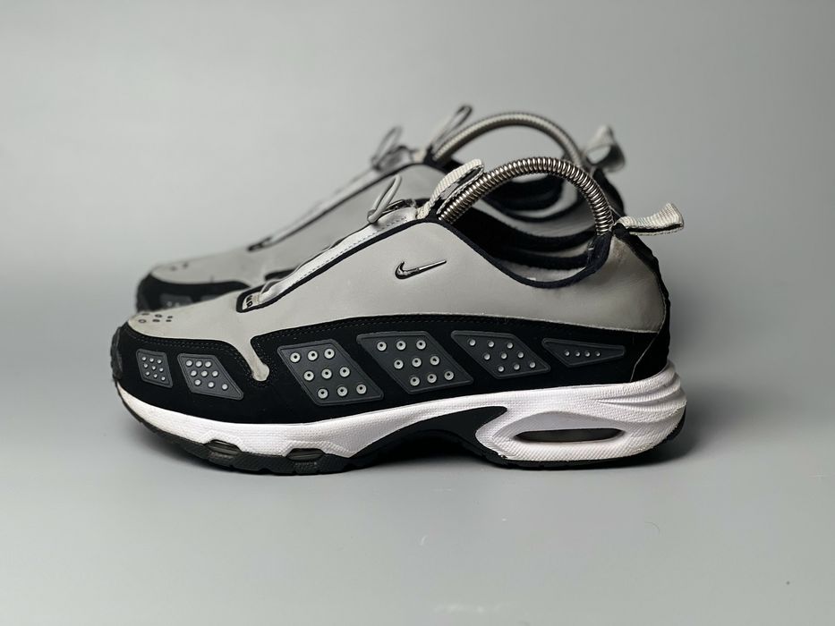 Оригінал‼️кросівки кроссовки Nike Air Max Surder розмір:42—26.5  см устілка