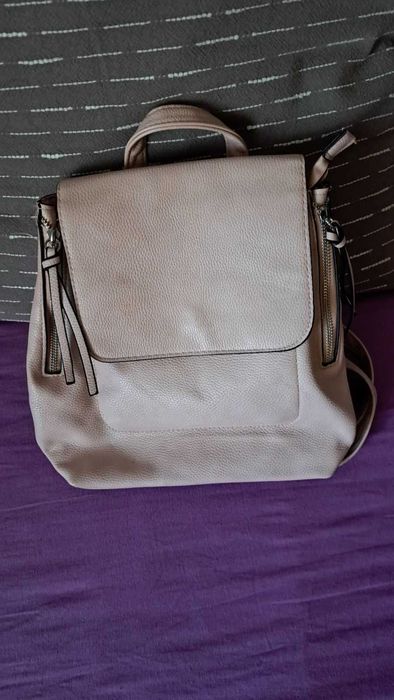 Mini różowy plecak damski. Stradivarius (Grupa INDITEX), Hiszpania.