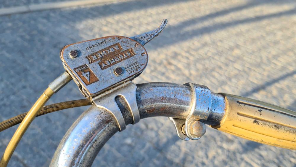 Pasteleira Humber raleight