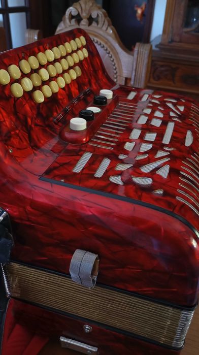Concertina honer em lá sustenido com 3 carreira afinada