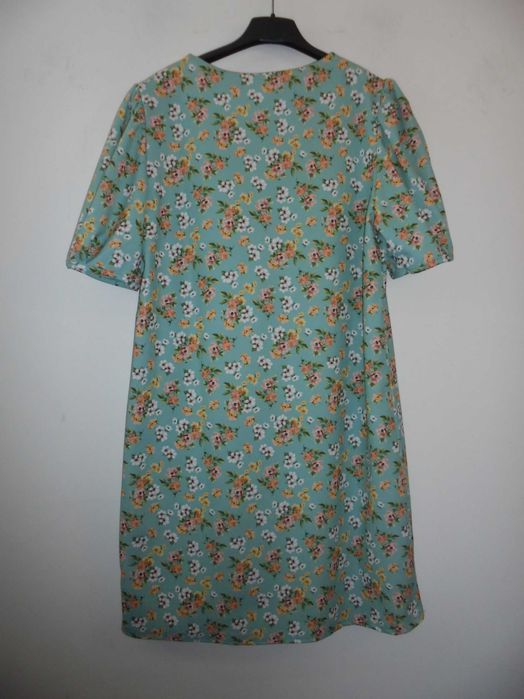 vestido de mulher as flores