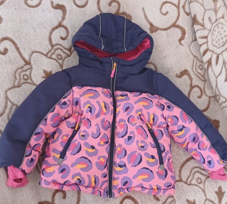 Куртка на дівчинку  Sinsay