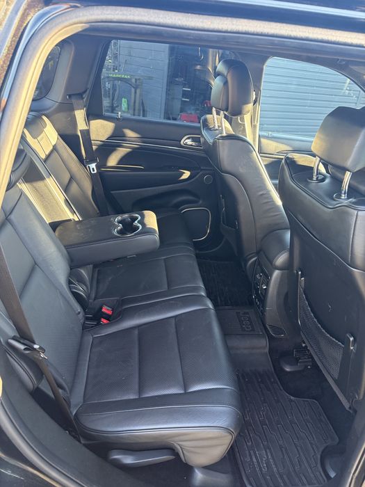 Jeep Grand Cherokee Summit