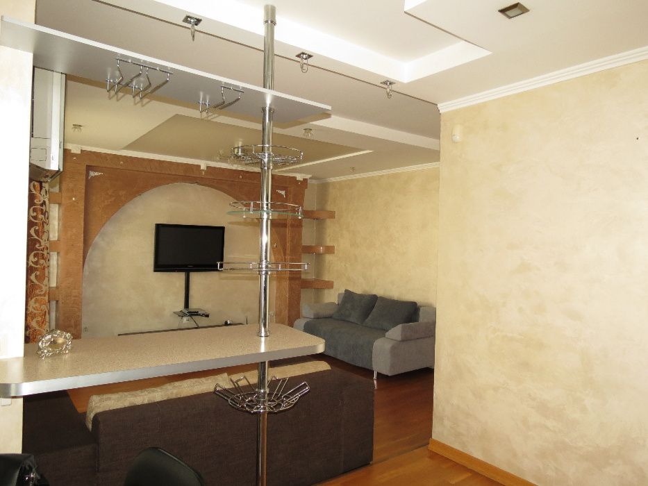 Квартира студия АВТОВОКЗАЛ БАЗИЛИК посуточно почасово кондиционер