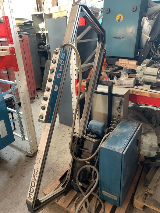 Пакувальна машина для обв'язування стрічкою Signode