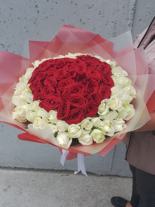 Доставка квітів • Букет 101 роза • Доставка цветов Киев и Украина •