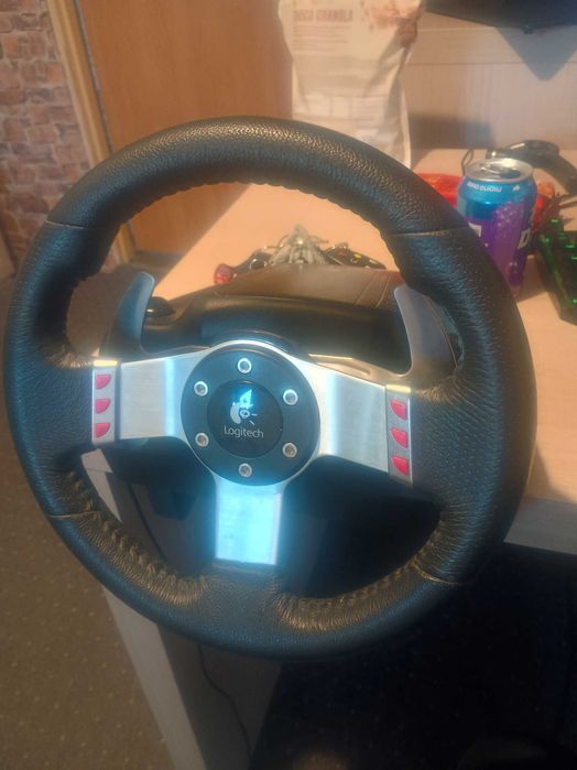 Kierownica Logitech G27
