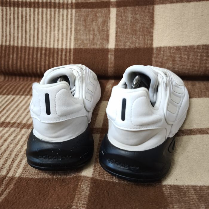 Чоловічі кросівки adidas ozelia
