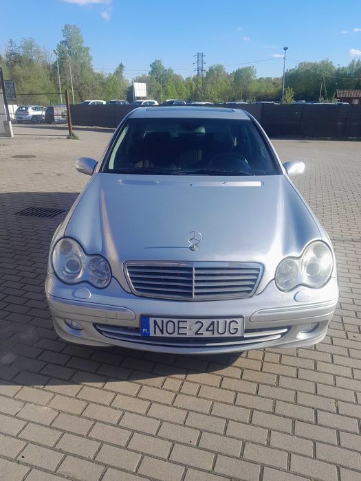 Sprzedam mercedesa w203