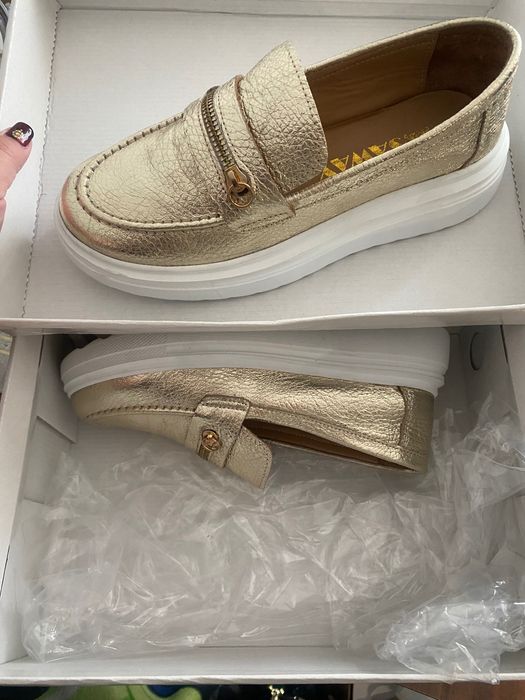 Buty ze skóry Saway 38