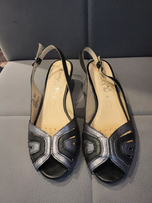 Buty skórzane -sandały