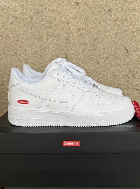 Nike_Air_Force_1_Low_Supreme_White R.38