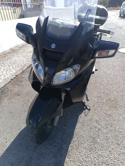 Suzuki Burgman 650 cm Executive