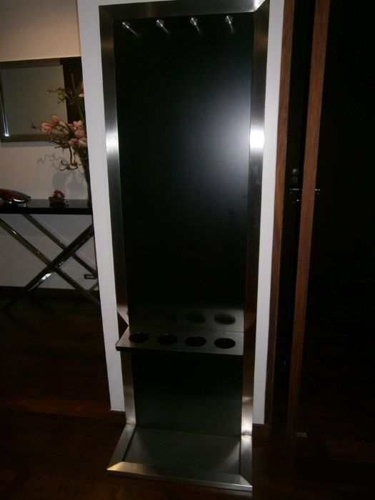 Bengali-style stool64729955897601123