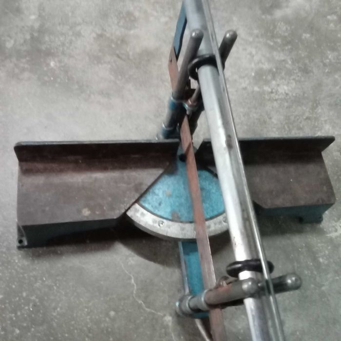 Serra de esquadria e ângulos