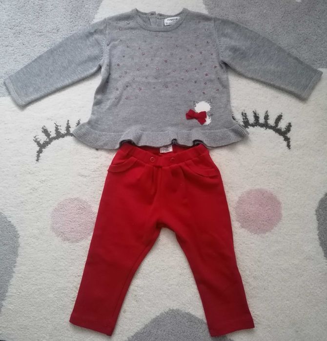 Komplet Mayoral sweterek + spodnie dla dziewczynki rozmiar 80
