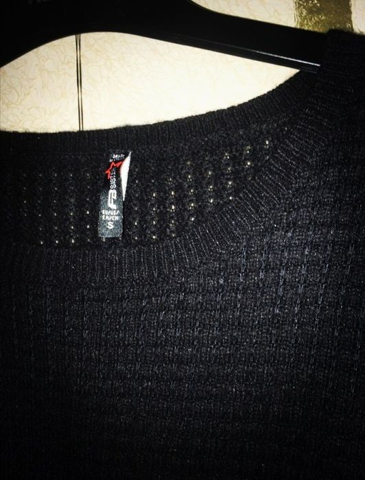 NEW YORKER sweter z falbanką Oversize Z ANGORĄ, rozm. UNIWERSALNY