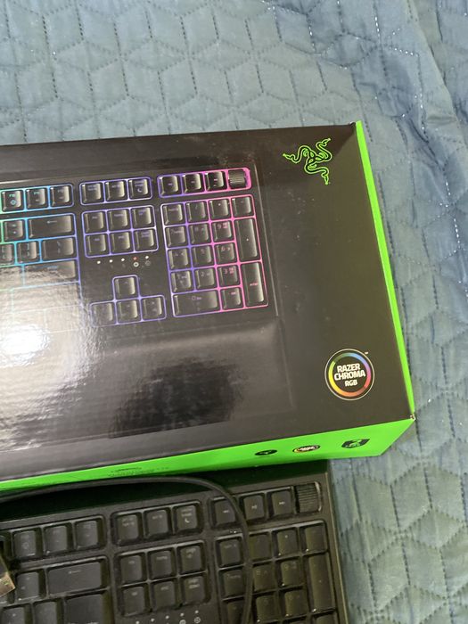 Razer Ornata V2 – Preto