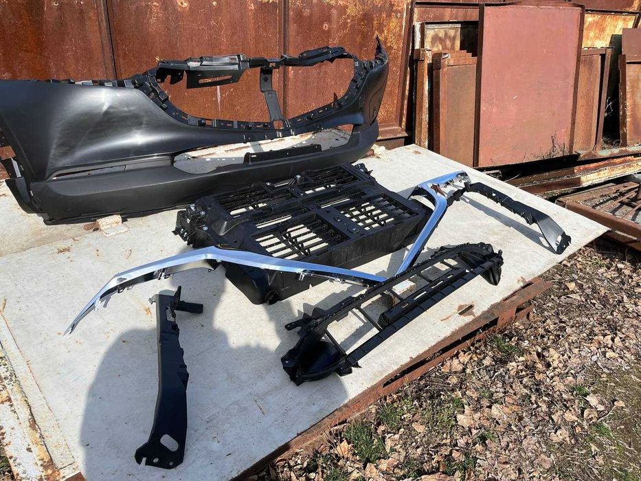 Бампер,бампер передній мазда сх30 Mazda cx30