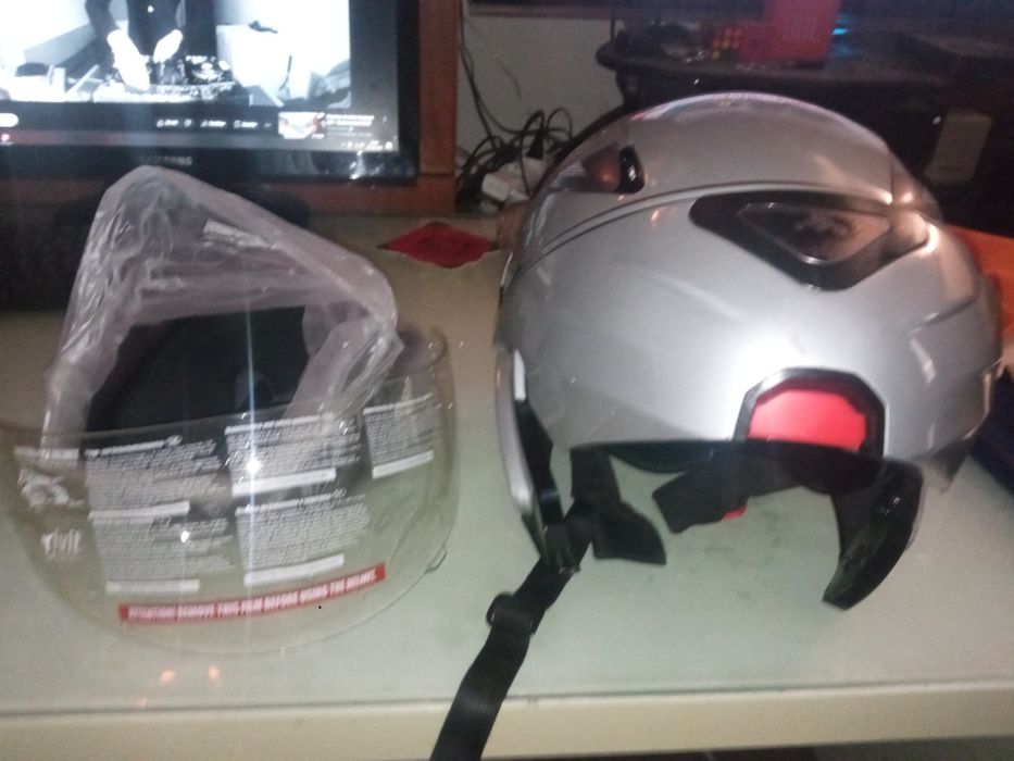 Capacete de queixo boa condição