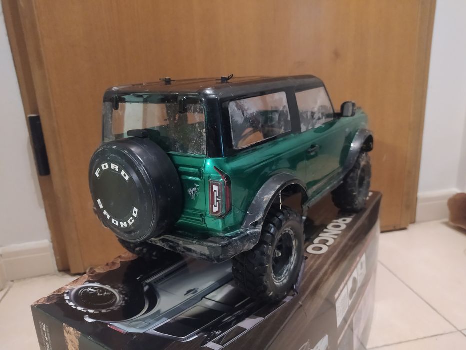 Tamiya cc-02 Ford Bronco 2021 crawler scale Pinhal Novo • OLX.pt