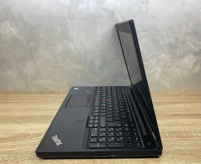 Mocarny Lenovo ThinkPad P51 i7-7820HQ 32GB 1000SSD M2200M 4K