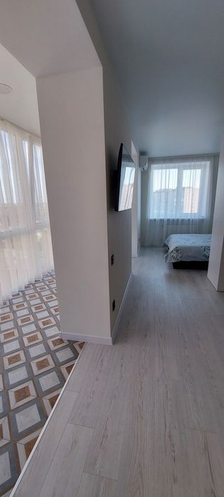 Подобово Апартаменти .Яровиця 700 грн ПОГОДИННО . 1700 ГРН ЦІНА ЗА ДОБУ.