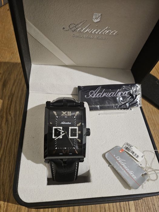 Zegarek męski Adriatica prostokąt koperta stan idealny