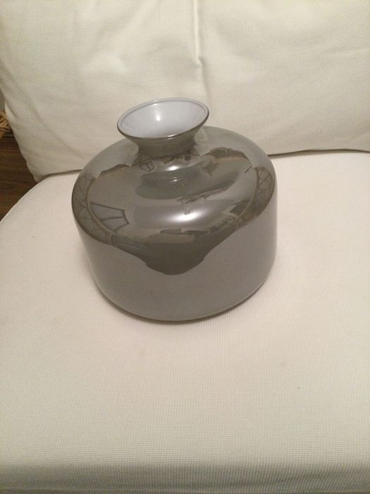 Wazon szklany szary unikalny