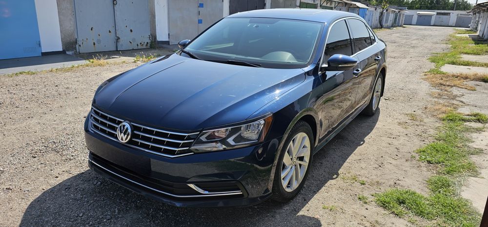 VOIKSWAGEN B8 Passat 2017
