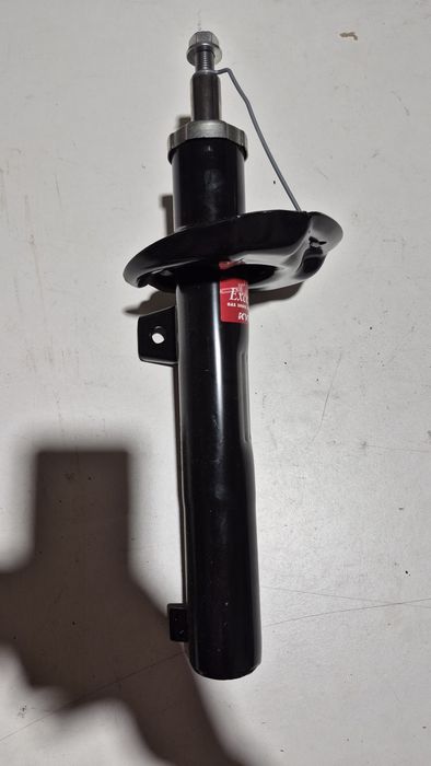 Amortyzator gazowy przód Audi Seat Skoda Volkswagen KYB 334 834