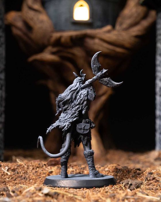 Wyett Łowczyni Diabelstwo Figurka 32mm 14K zgodna z DnD RPG Pathfinder