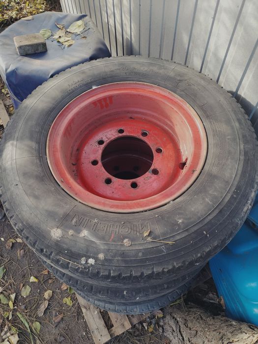 Koła R20 na 8 szpilek