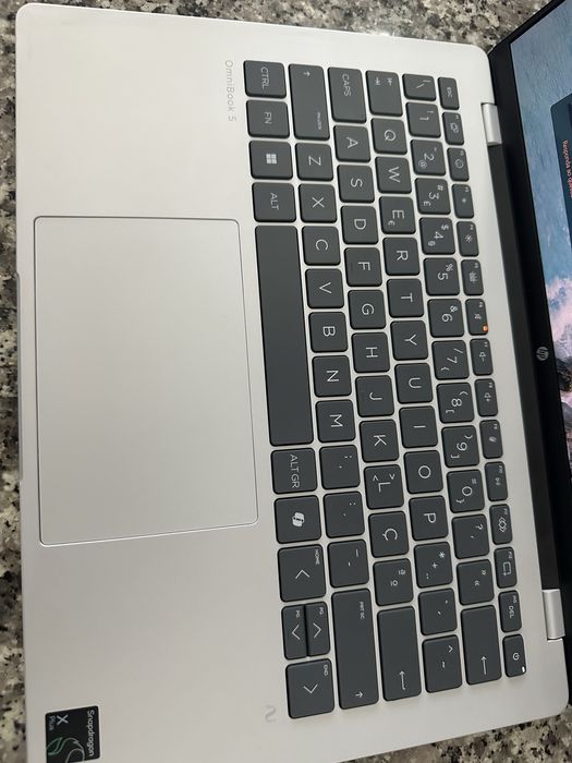 HP Omnibook 32GB