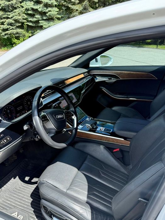 Audi A8  d5 long 4.0 tfsi