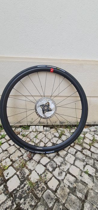 Vendo par de rodas para bike de estrada, marca  Fulcrum
