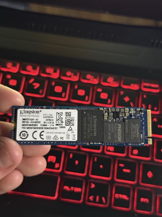 SSD диск M2 1Tb