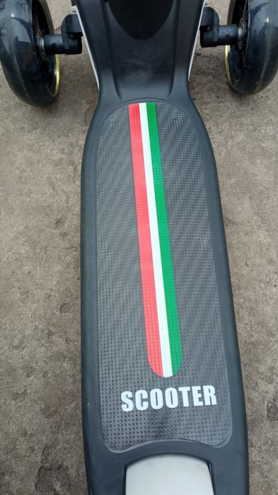 Самока SCOOTER в идеальном состоянии