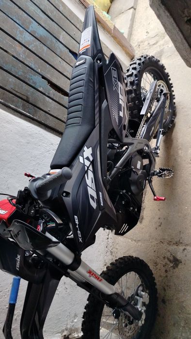 Sprzedam asixa 125