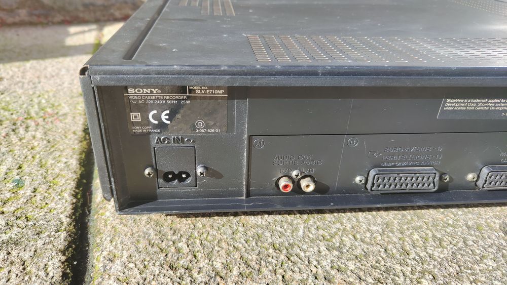 Leitor de VHS Sony SLV-E710NP