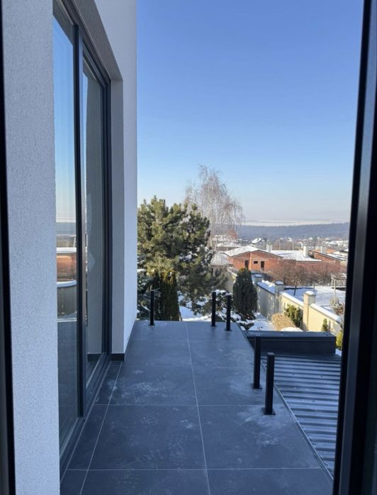 Продам 2поверховий дуплекс, Червениця