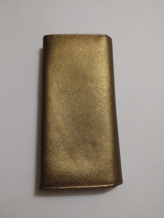 Женский кошелек prada