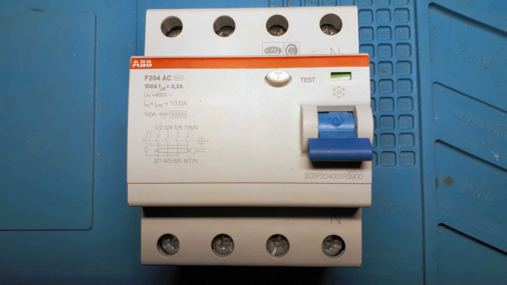 Disjuntores, Diferenciais e Corte64376323945601123