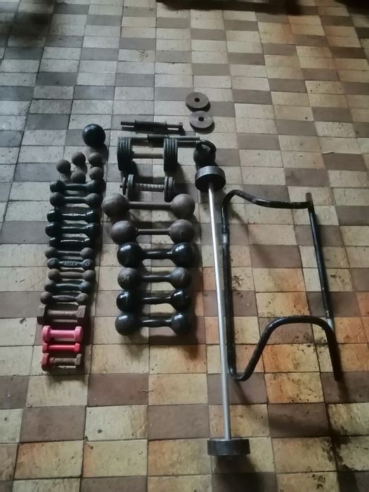 Продам штангу и блины