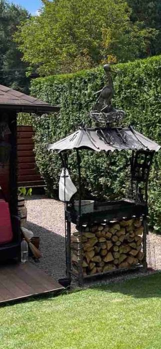 Подобова оренда будинку з Акумуляторми біля Києва. сауна, більярд, ліс