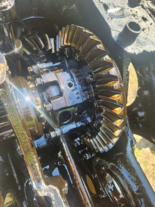 Шестерня велика шестерня мала корпус коленвал кабіна брус тнвд МТЗ 240